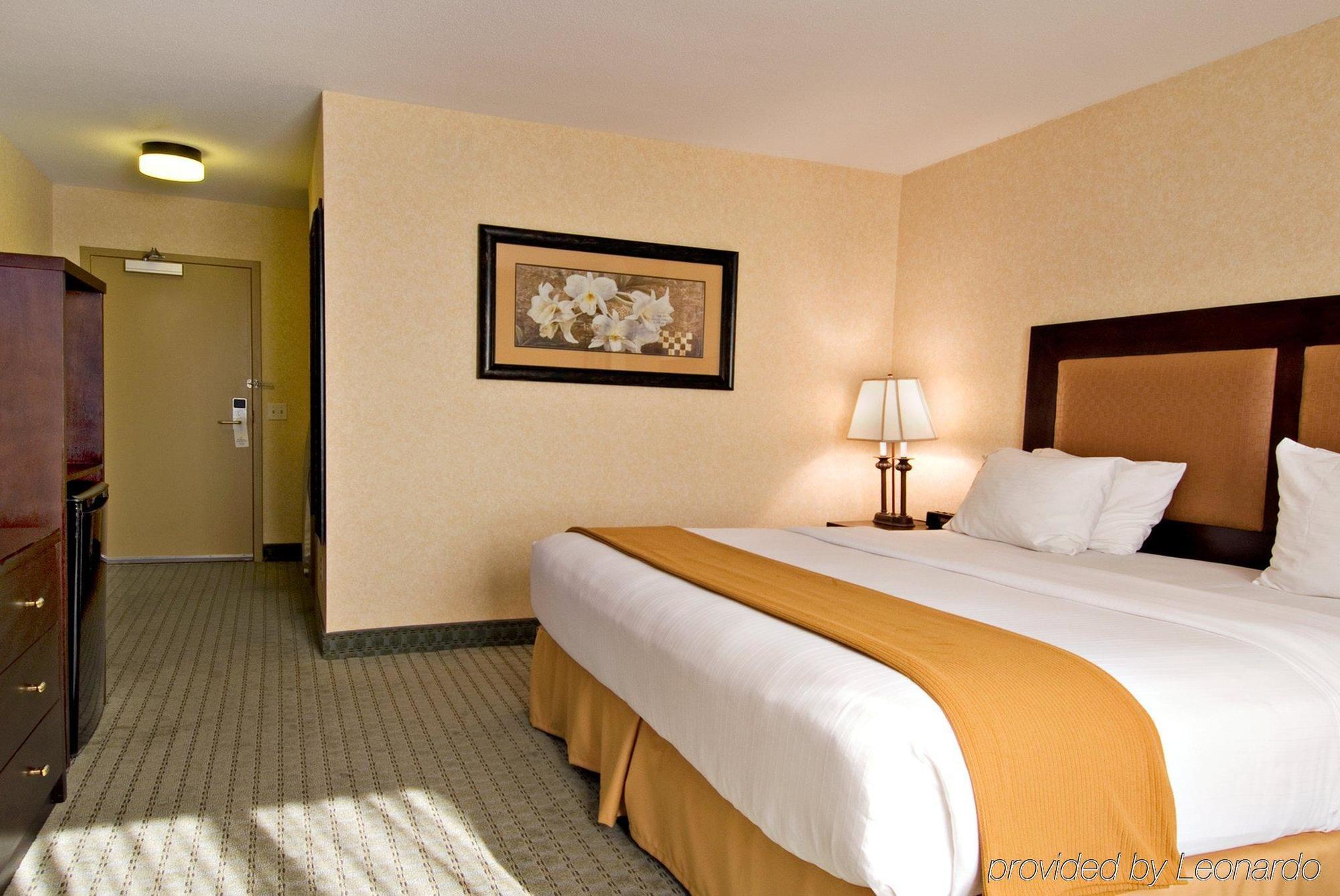 Express Vancouver-metrotown 3*