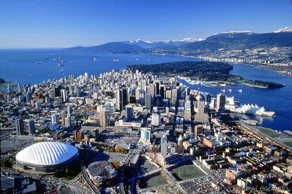 Express Vancouver-metrotown 3*